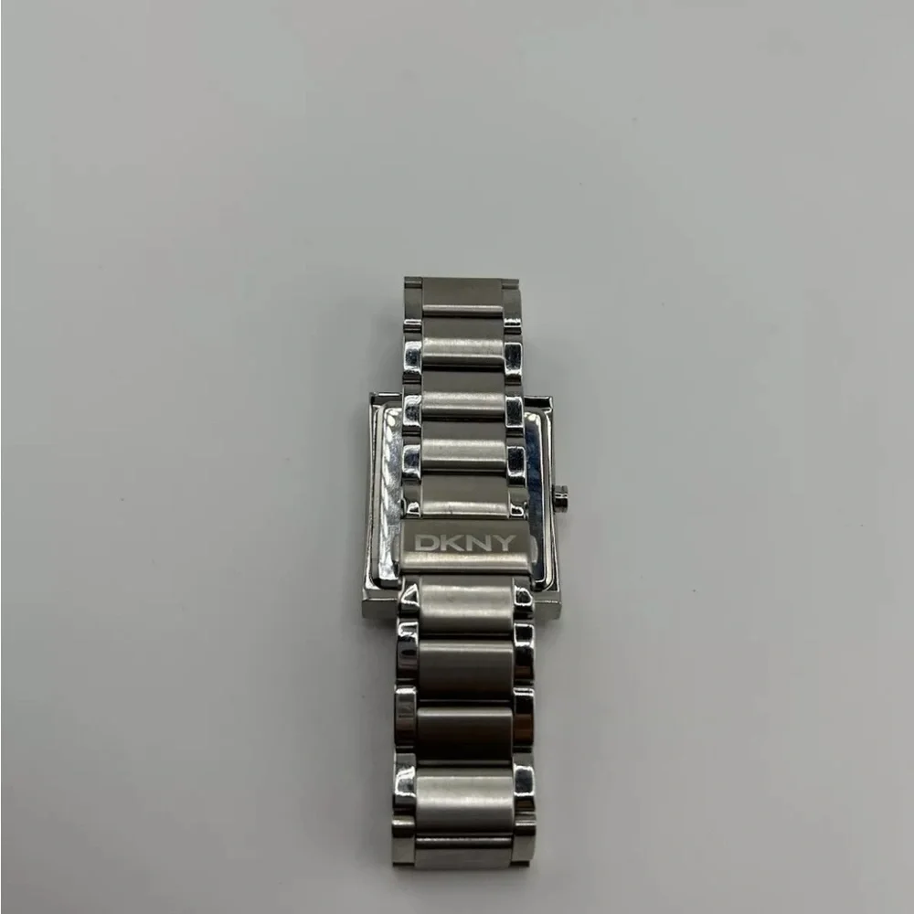 DKNY MEN'S WATCH - NY1171 SOLID STAINLESS STEEL #38 new battery